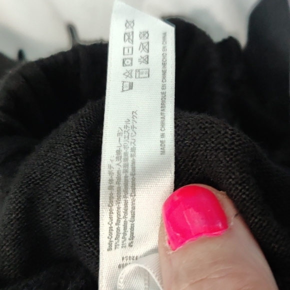 Flora Nikrooz black joggers - Picture 9 of 9